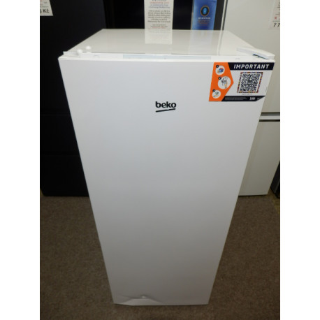 215 litrů zásuvkový mrazák Beko RFSA 240M31WN A+, nový